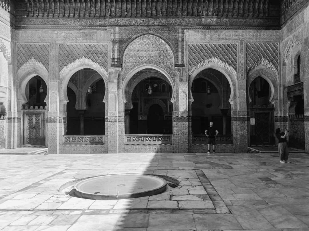 Tour de 2 Días de Fes a Casablanca vía Chefchaouen